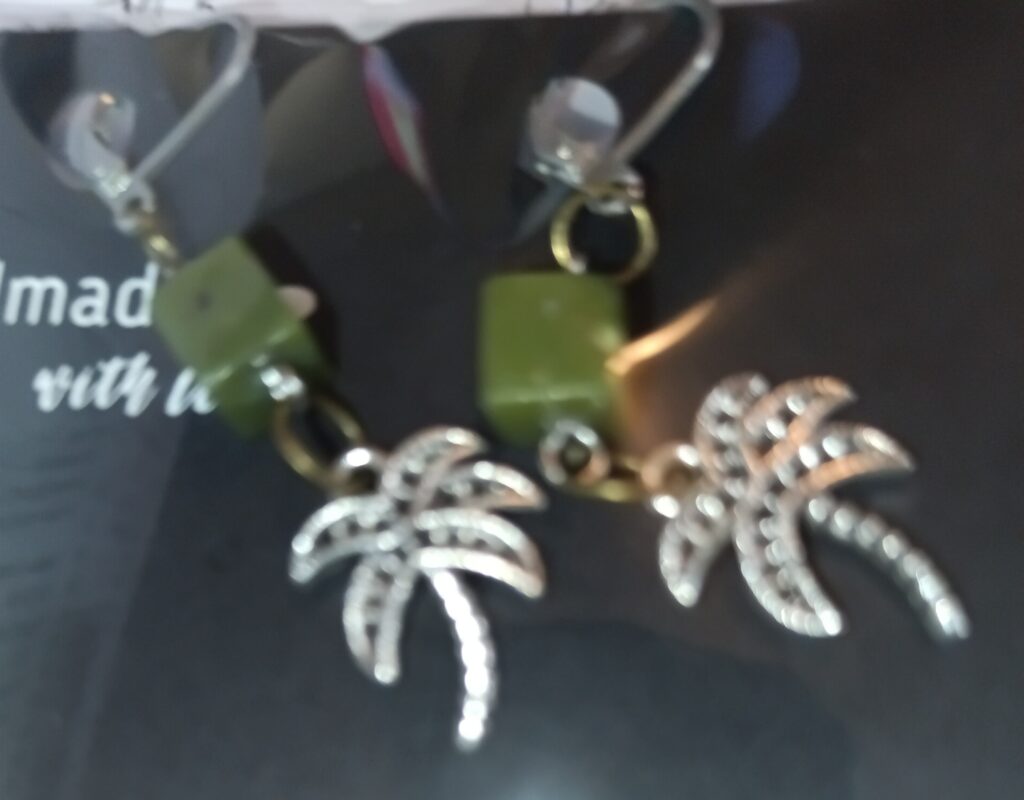 EAR RINGS